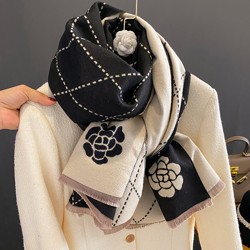 冬用スカーフ、女性用、高級感のある花柄プリント、エレガントな - Woven Scarf Blanket のレビューと価格